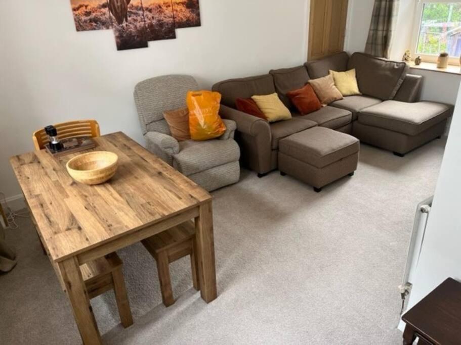 2 Smw Apartment Peebles Bagian luar foto